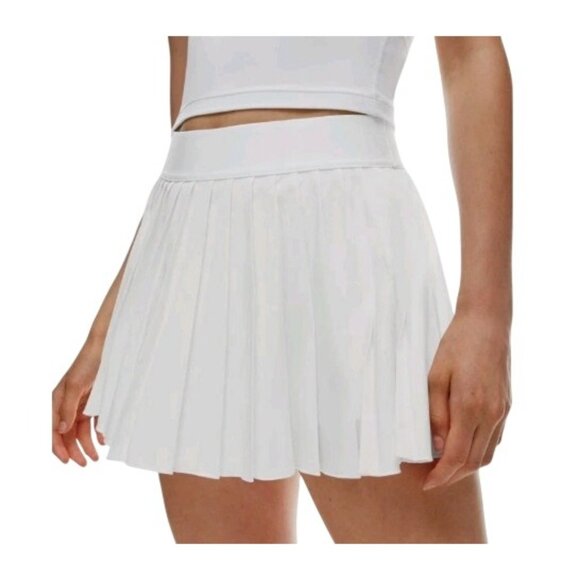 Aritzia Dresses & Skirts - Aritzia Tna Move Tech Tennis Pro Micro Mini Skirt Pleated White Women's Size M